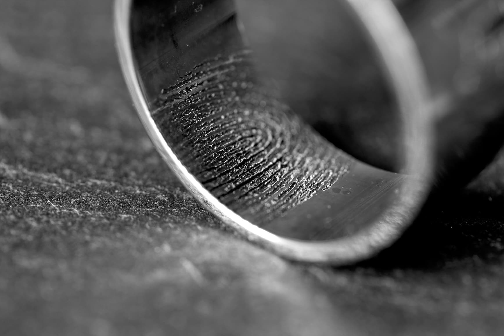 Gravure de vos empreintes digitales. - bijoutier joaillier créateur Valenciennes