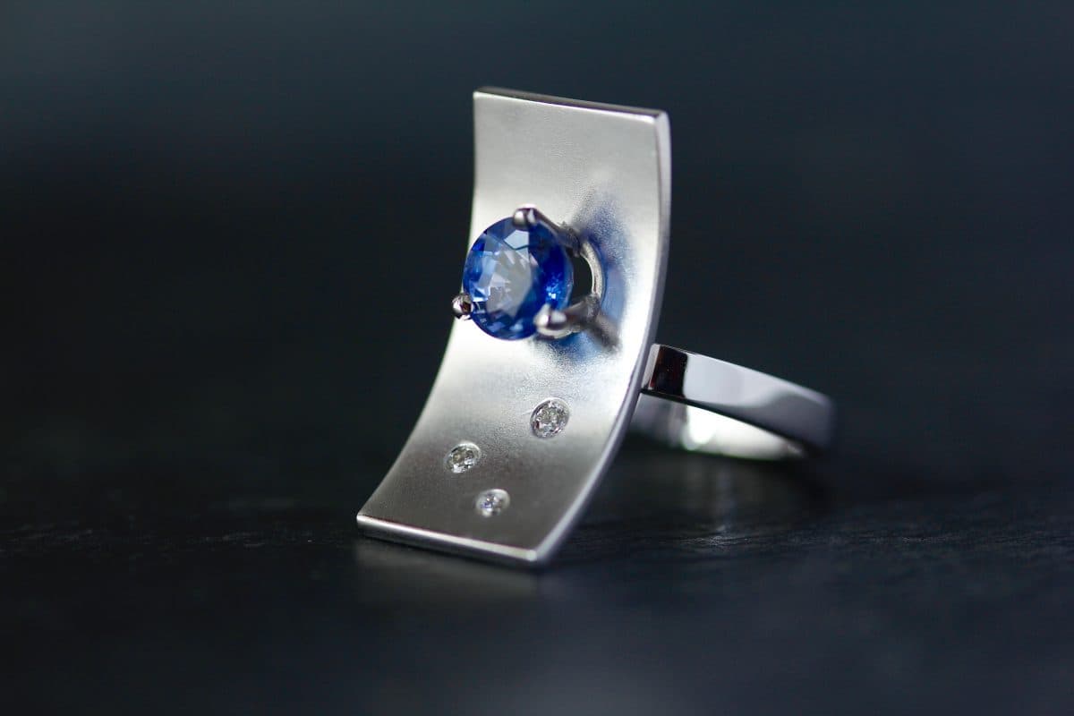 Bague "Slide". - bijoutier joaillier créateur Valenciennes