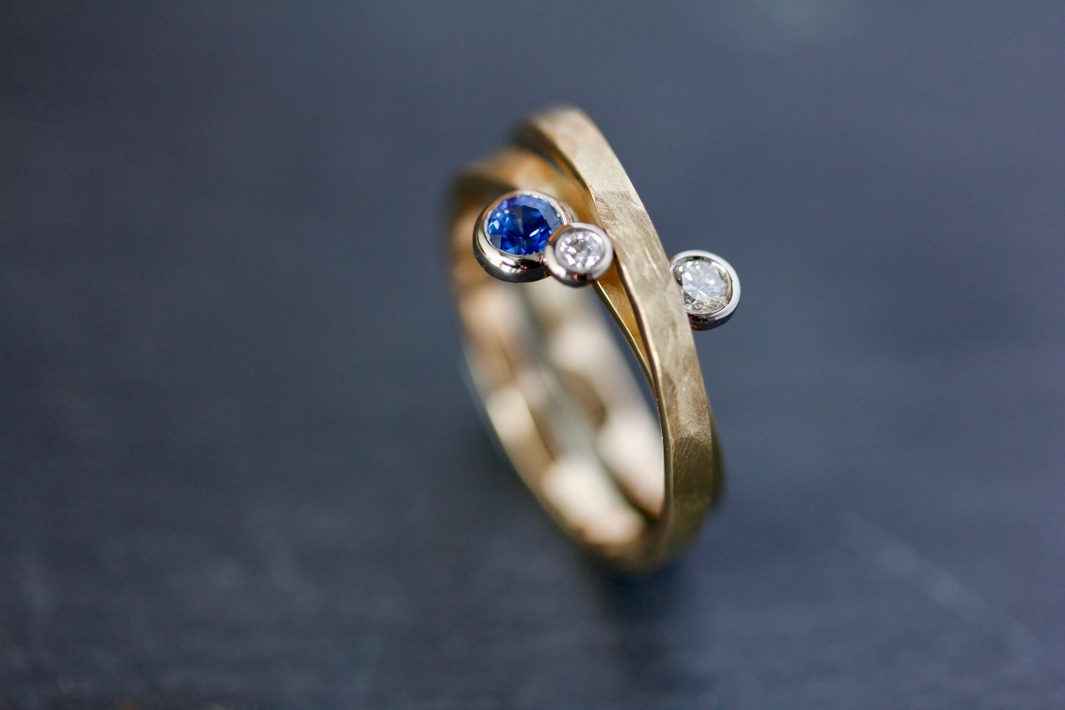 Bague "Infini". - bijoutier joaillier créateur Valenciennes