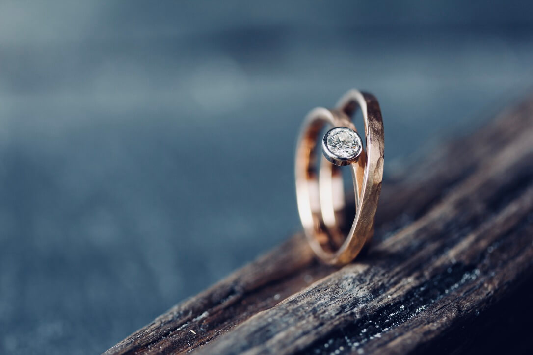 Solitaire "Infini". - bijoutier joaillier créateur Valenciennes