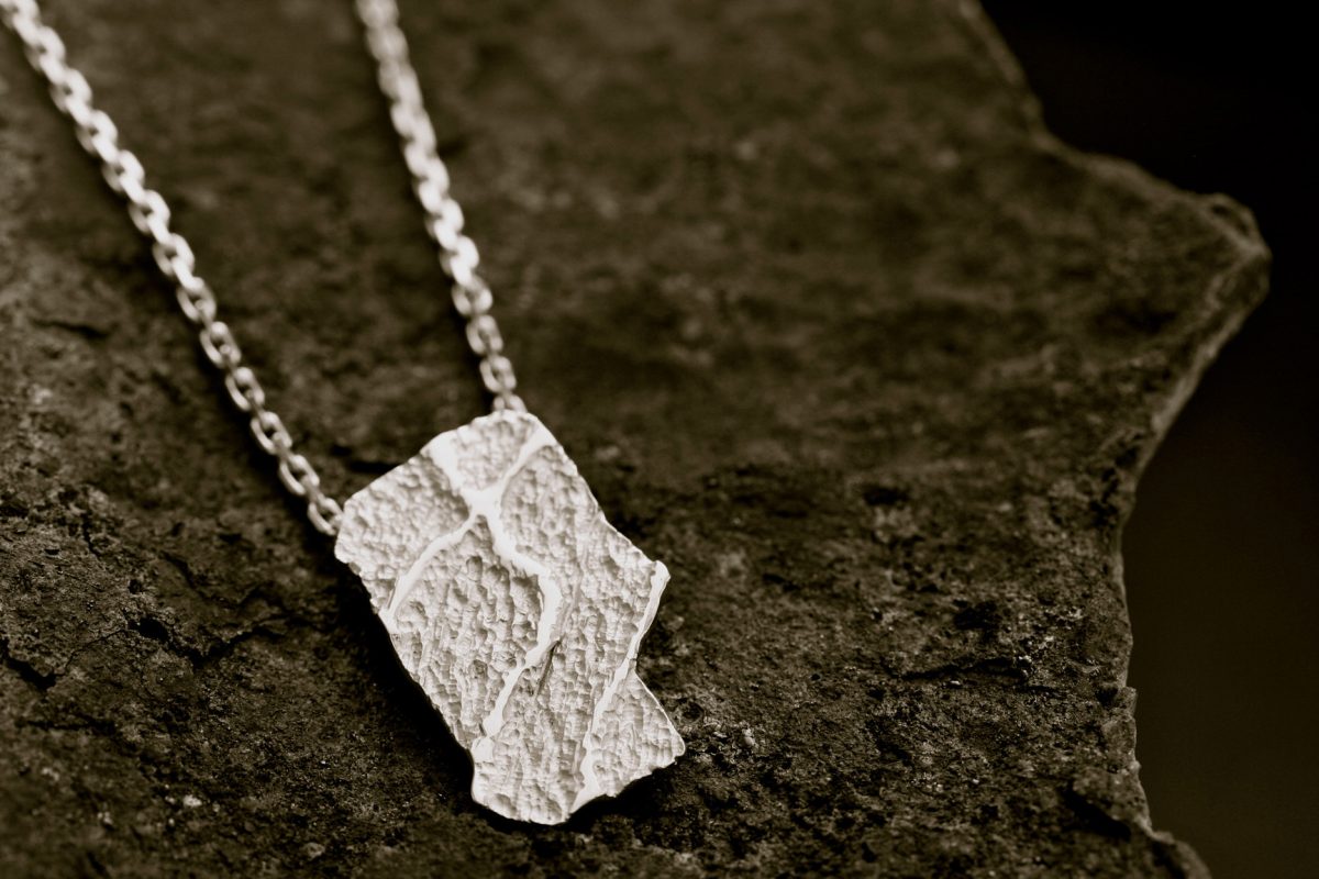 Médaille "Rock". - bijoutier joaillier créateur Valenciennes