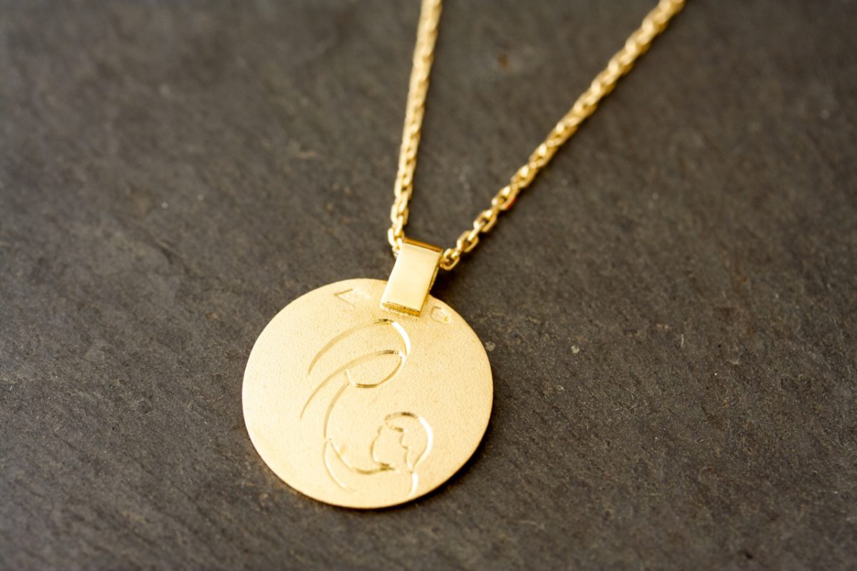 Médaille "Sculpt". - bijoutier joaillier créateur Valenciennes